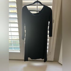 Travel Smith little black dress